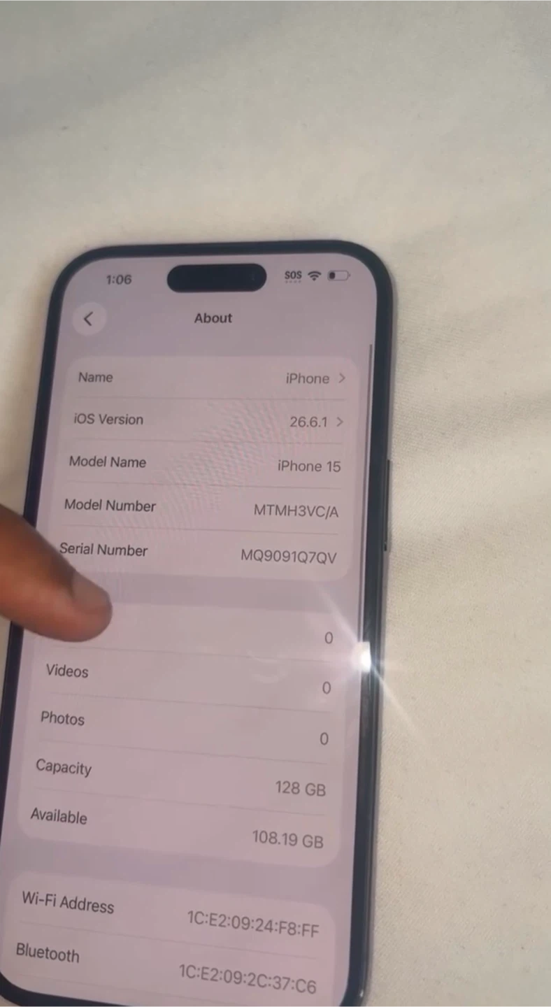 iPhone 15 128GB Black - photo 4