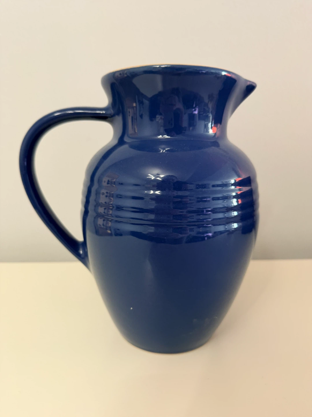 Le Creuset: 2 quart Pitcher- Blue