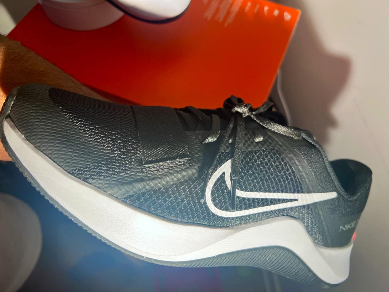 BRAND NEW - Nike Womens MC Trainer 2 - US 11W / 9.5M - photo 3
