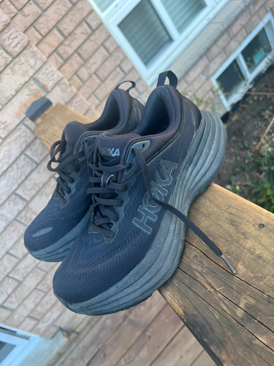 Hoka Women's Bondi 8 Shoes size 8.5 - photo 2