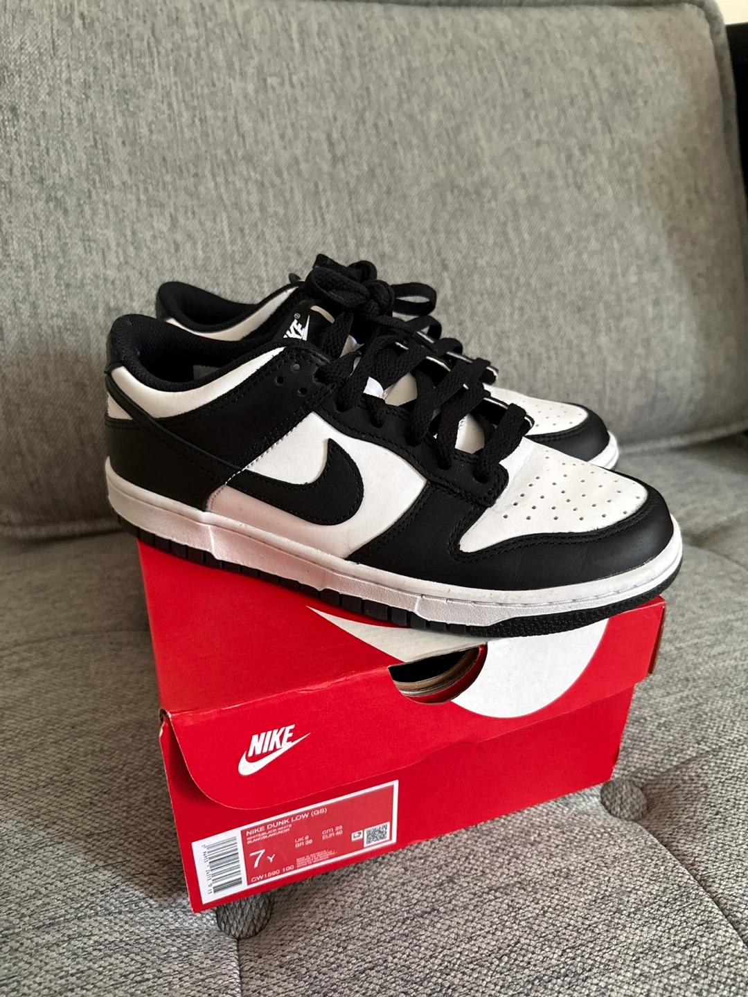 Nike Dunk Low PANDAS