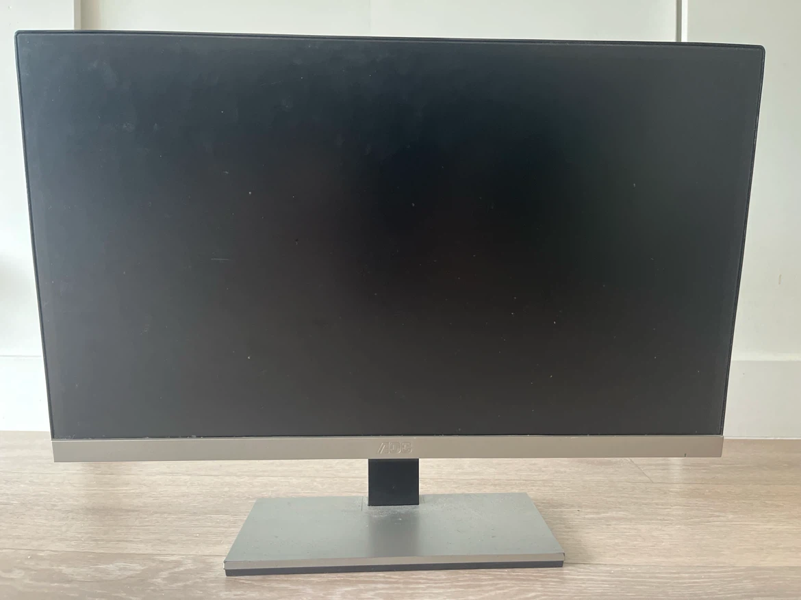 AOC Computer Monitor