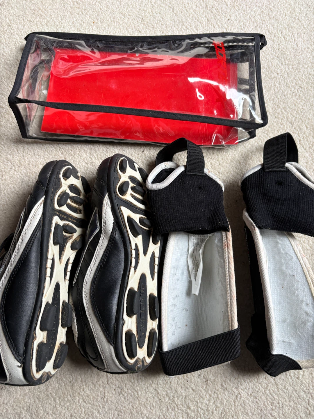 Diadora Soccer Cleats sz 2 and Sporteck Shin Guards - photo 2