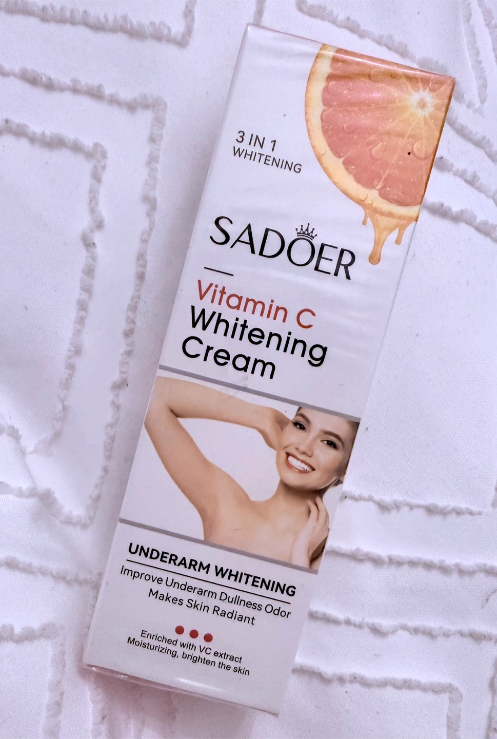Sadoer Vitamin C Underarm Whitening Cream - photo 2