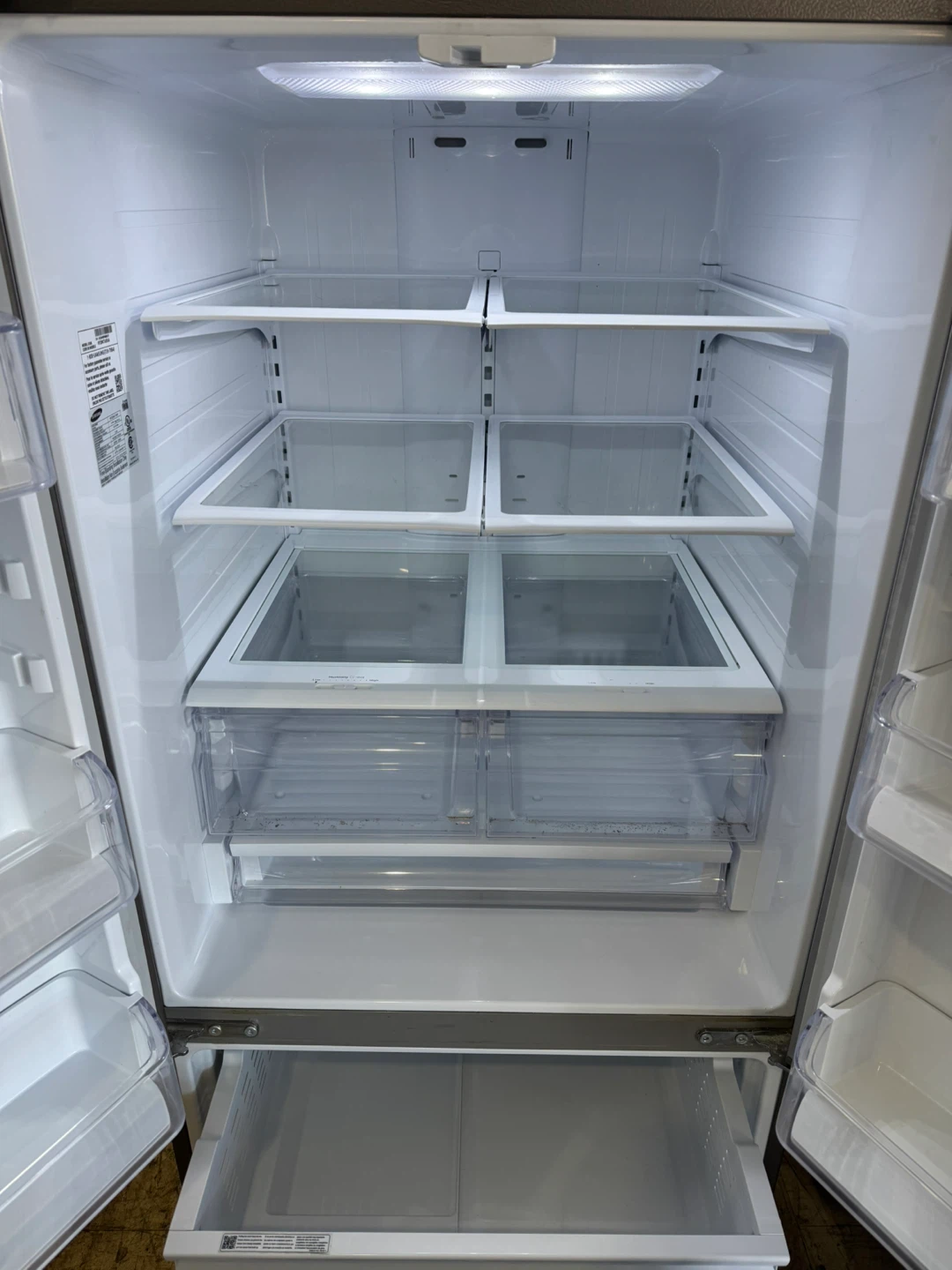 Samsung 30”Stainless Steel French Door Refrigerator - photo 4