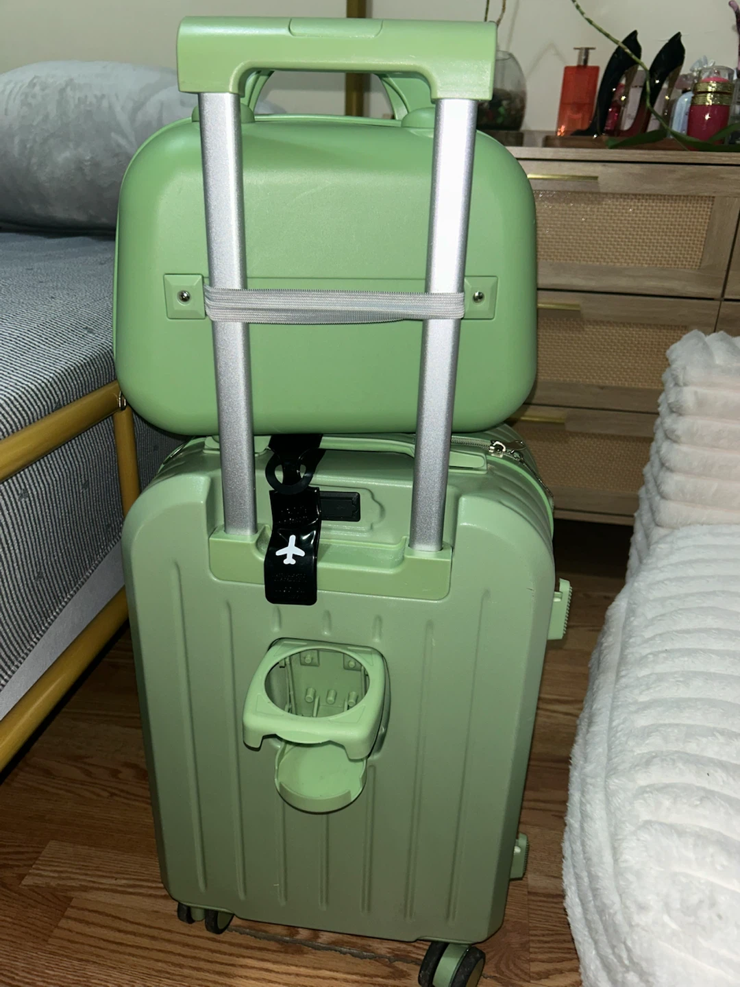 Green Luggage Set with Carry-On - photo 2