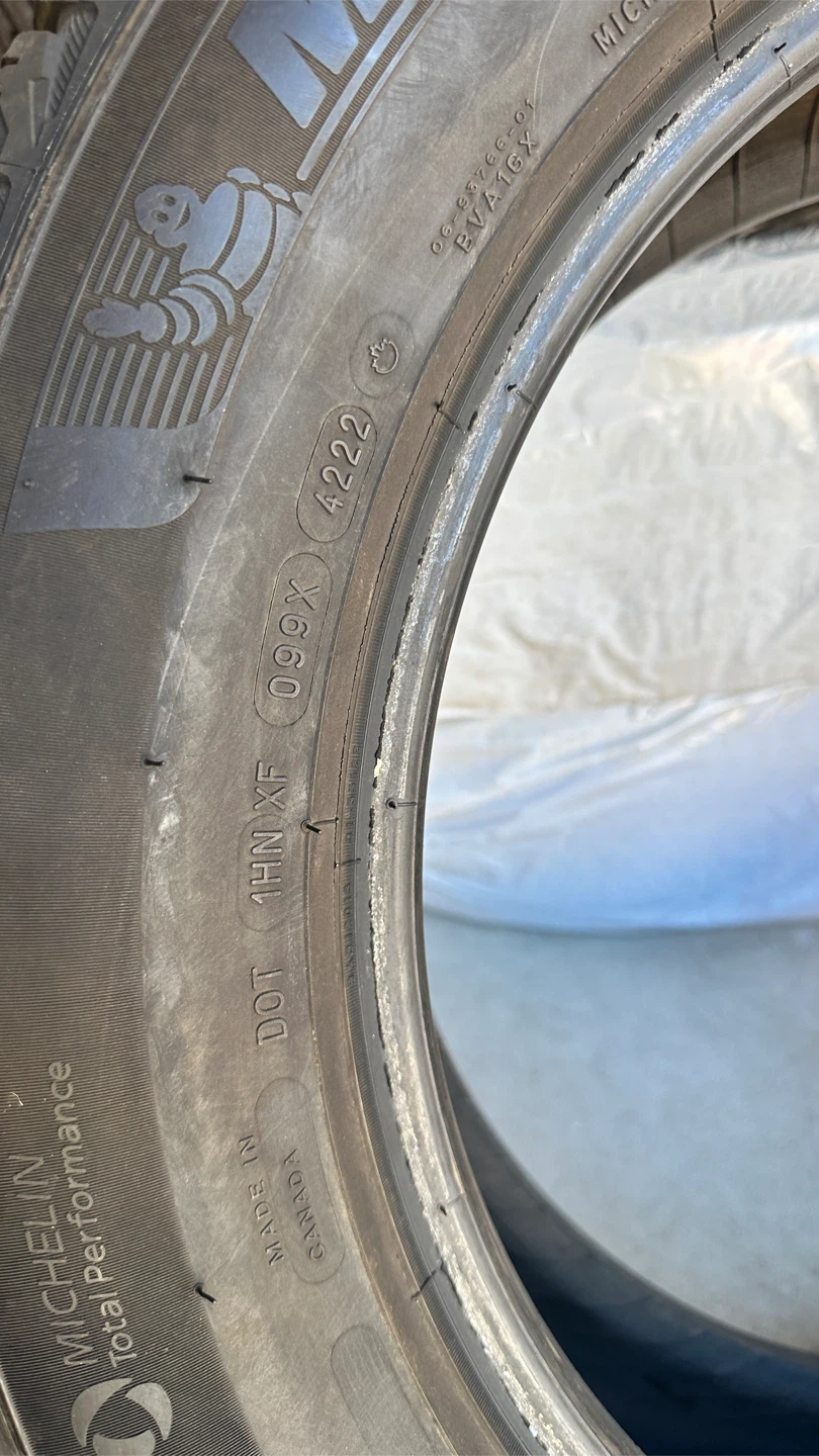 Michelin X-Ice Snow SUV 4 Tires 235/60 R18 - photo 5