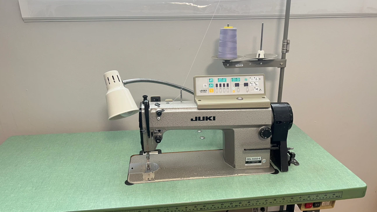 Juki DDL-5550-4 Industrial Sewing Machine - photo 3