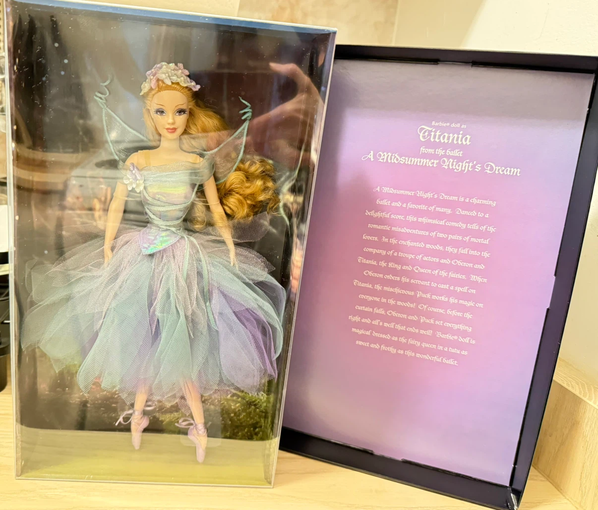 Barbie Collector Titania Doll - photo 2