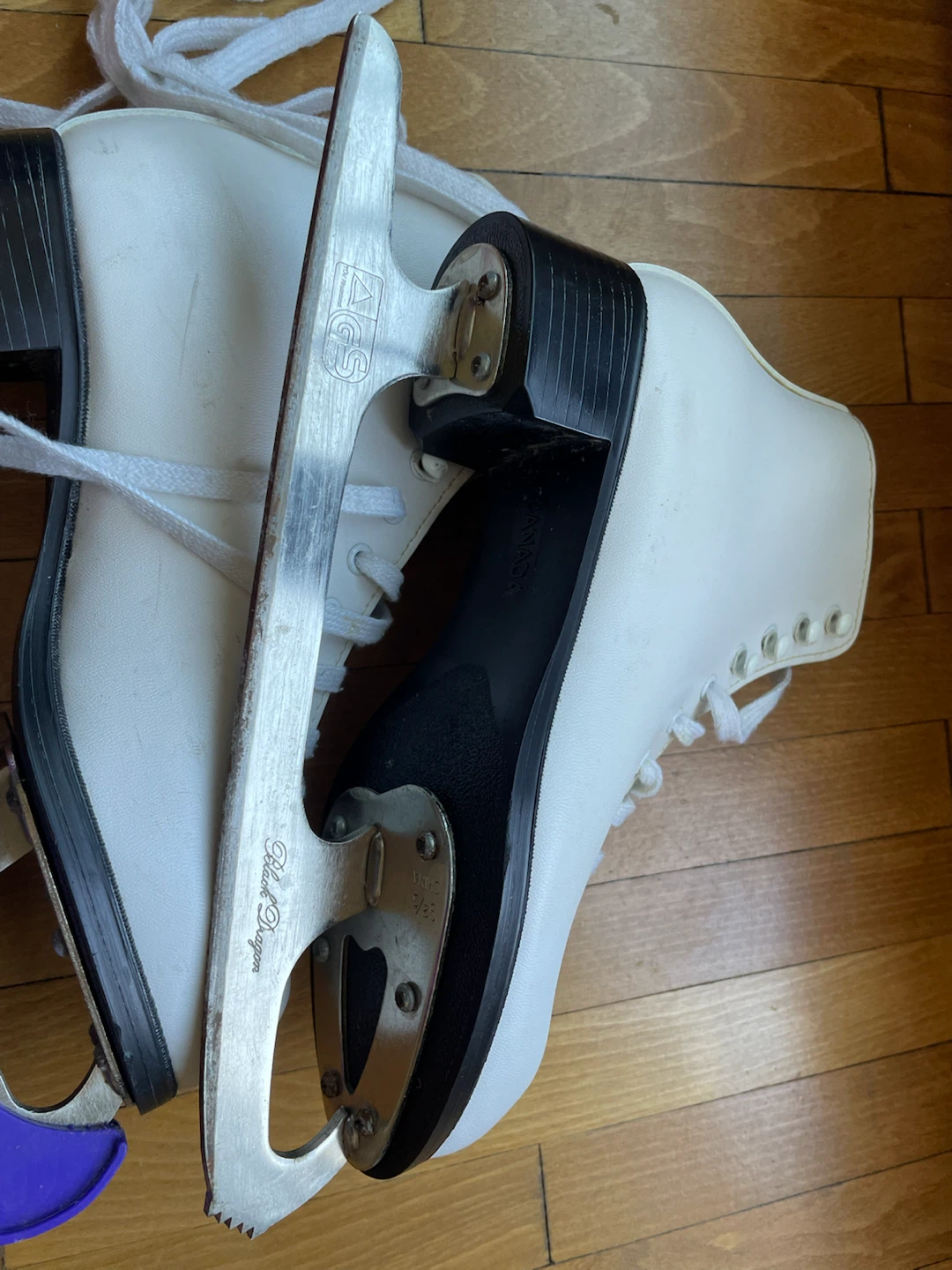Glacier 110 Figure Skates Size 6 - photo 2