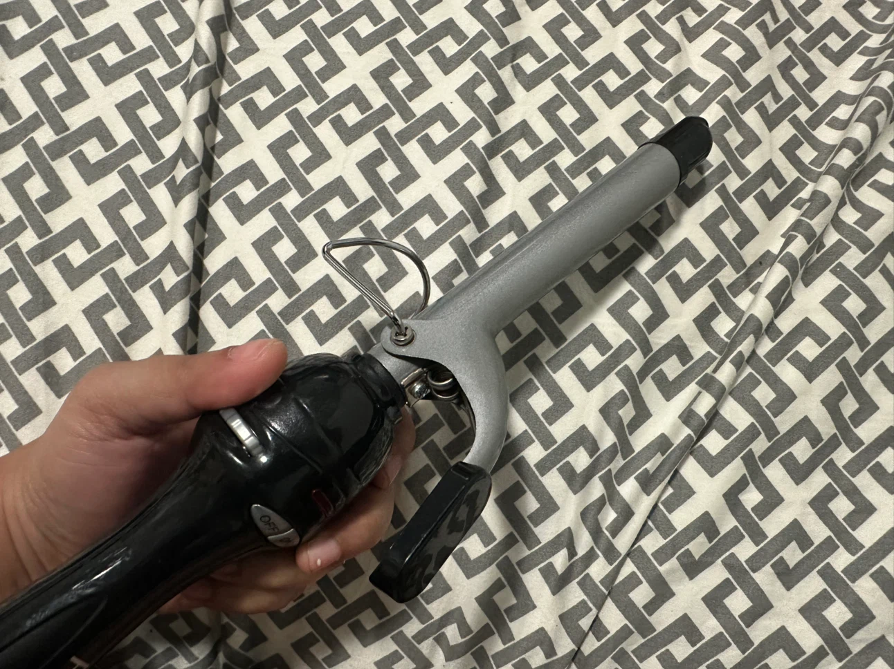 Revlon 1-Inch Curling Iron - photo 2