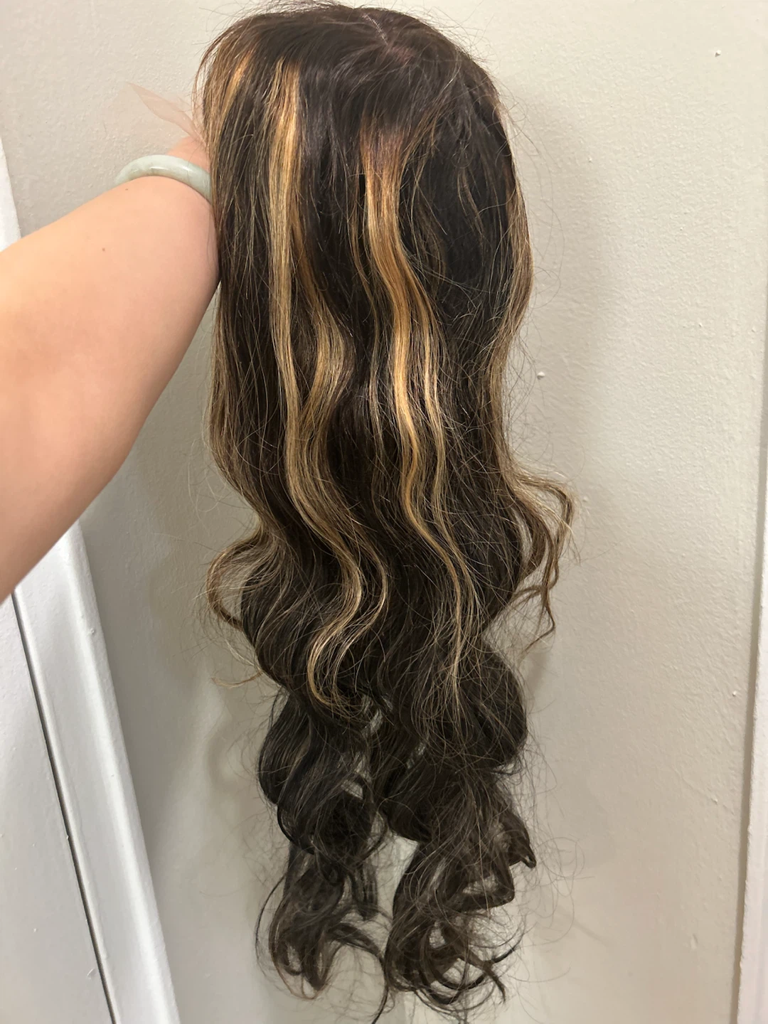 100% Human Hair 26" Highlight Lace Front Wig - Brand New