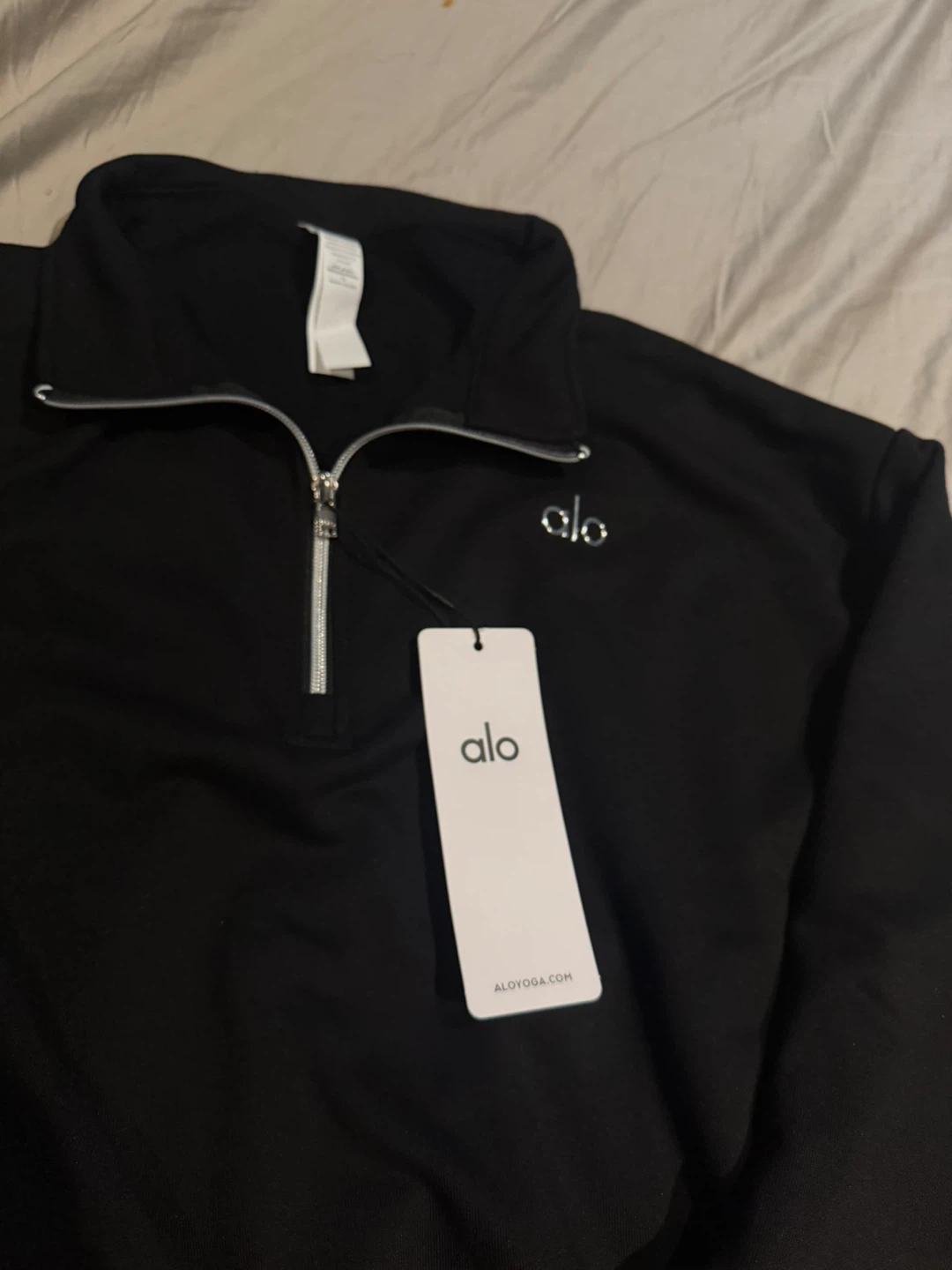 New Alo Yoga Black Quarter-Zip Pullover - photo 3