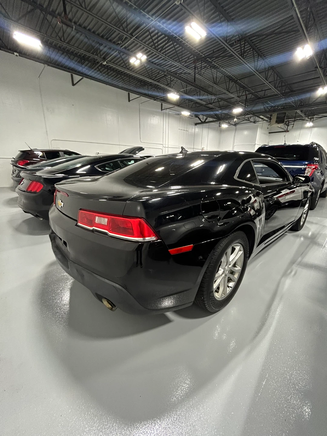 Black Chevrolet Camaro - photo 3