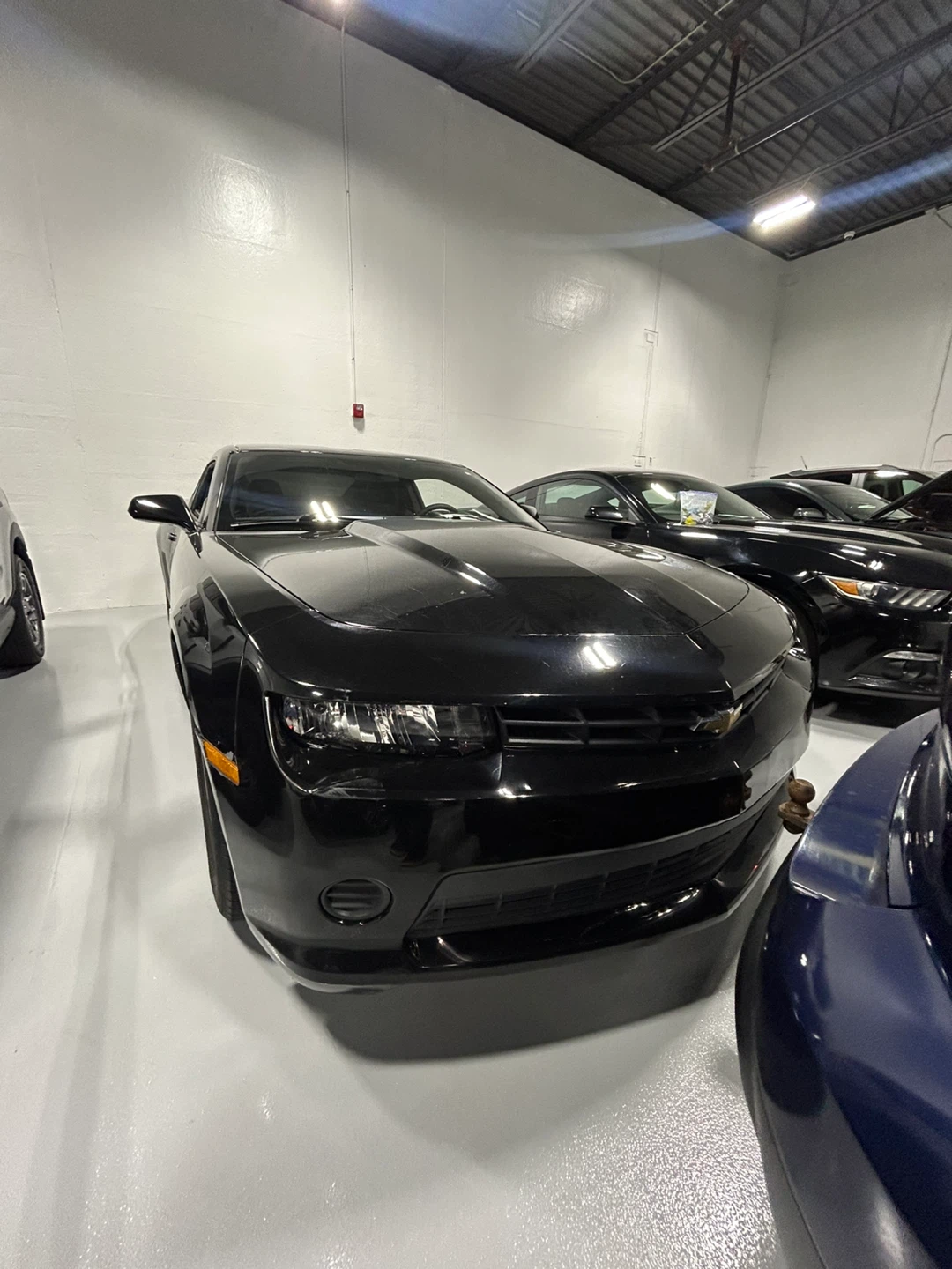 Black Chevrolet Camaro - photo 4