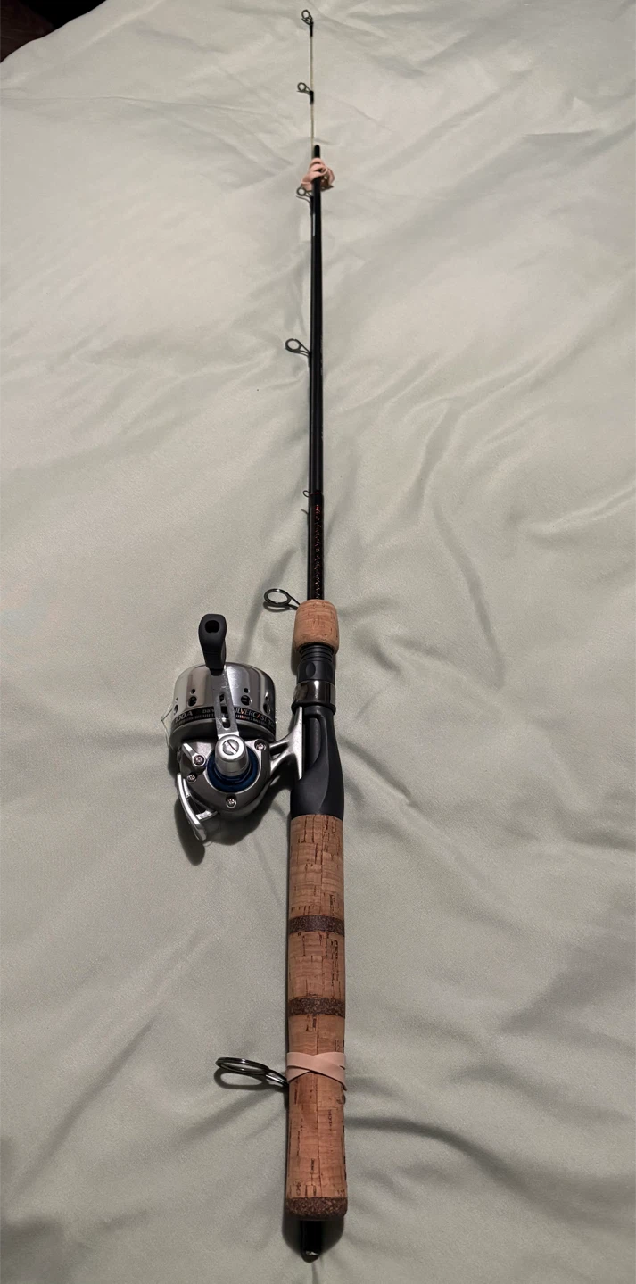 Daiwa Silvercast 100A Fishing Reel and Rod Combo