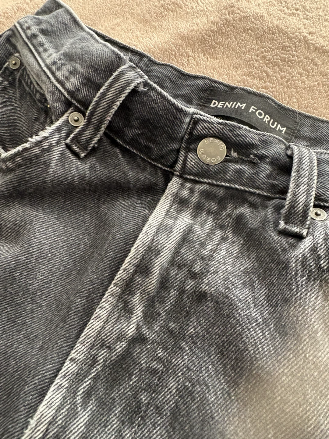 Denim Forum The Farrah Hi-Rise Wide Jeans - photo 4