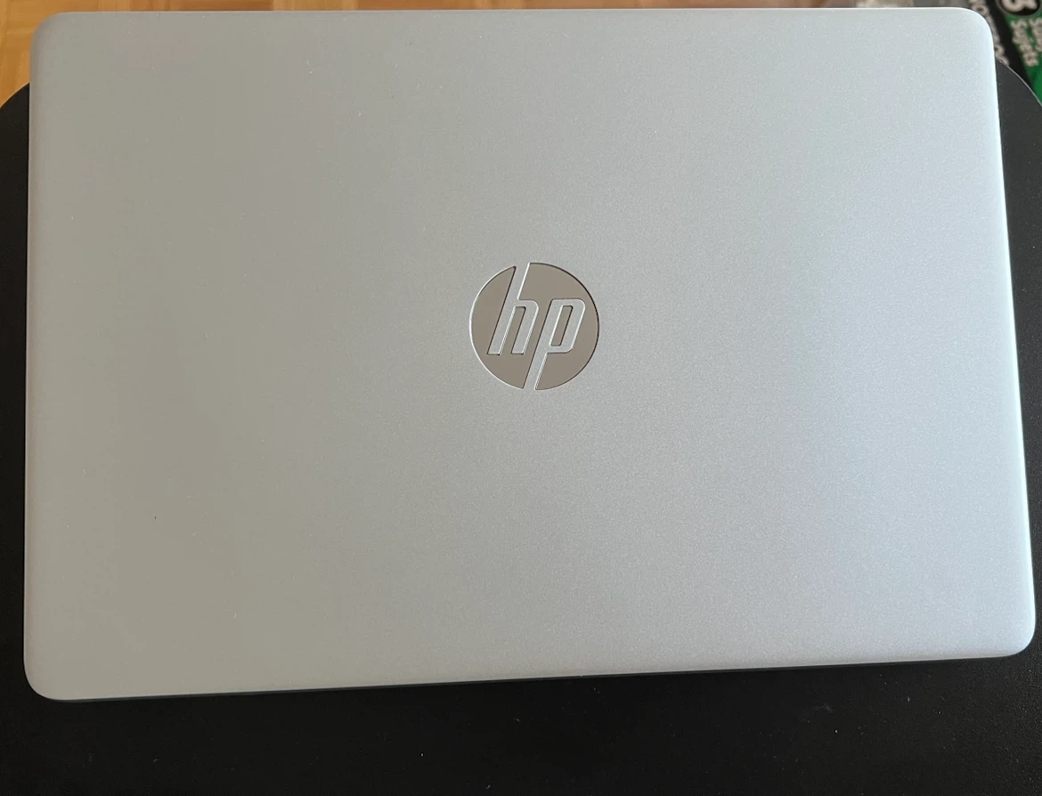 HP Laptop 14-fq0038ca Silver