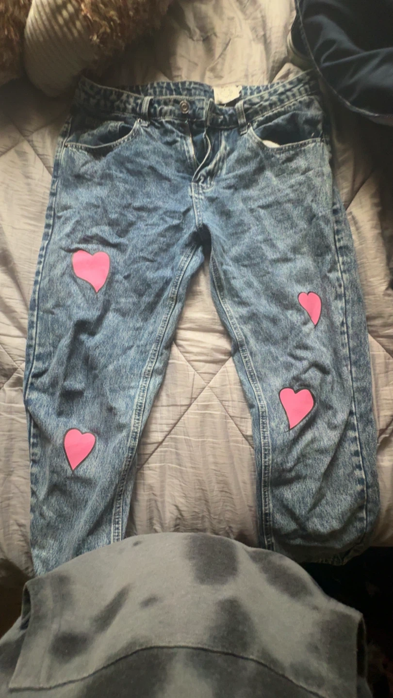 Lili Sidonio Acid Wash Heart Print Jeans
