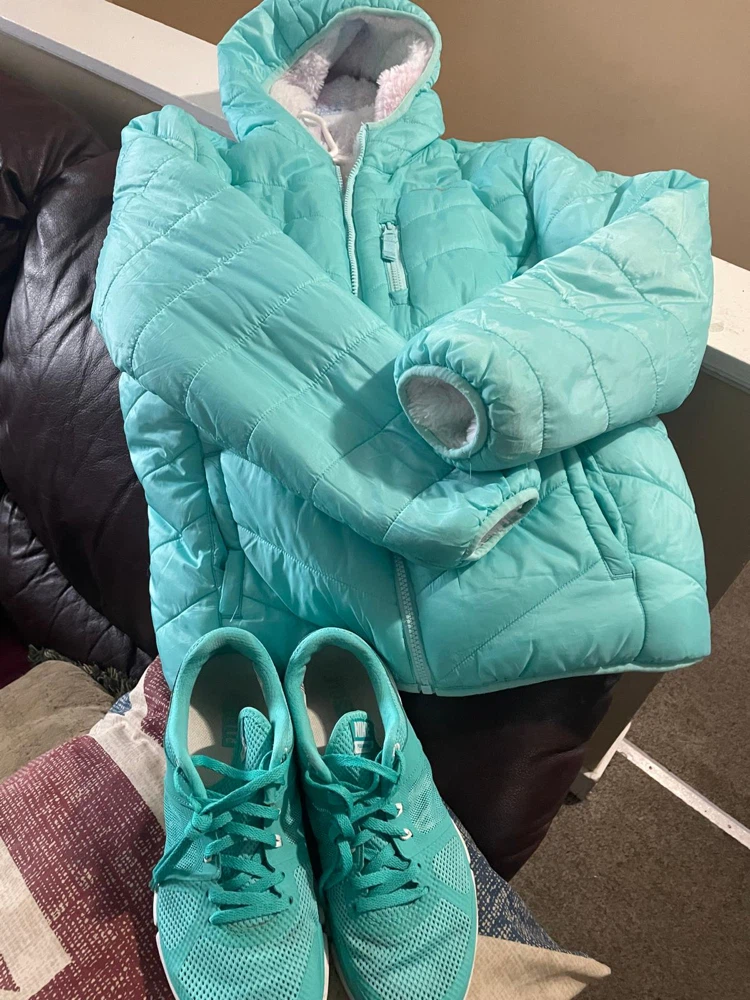 Eddie Bauer Jacket and Nike Shoes Set - photo 3