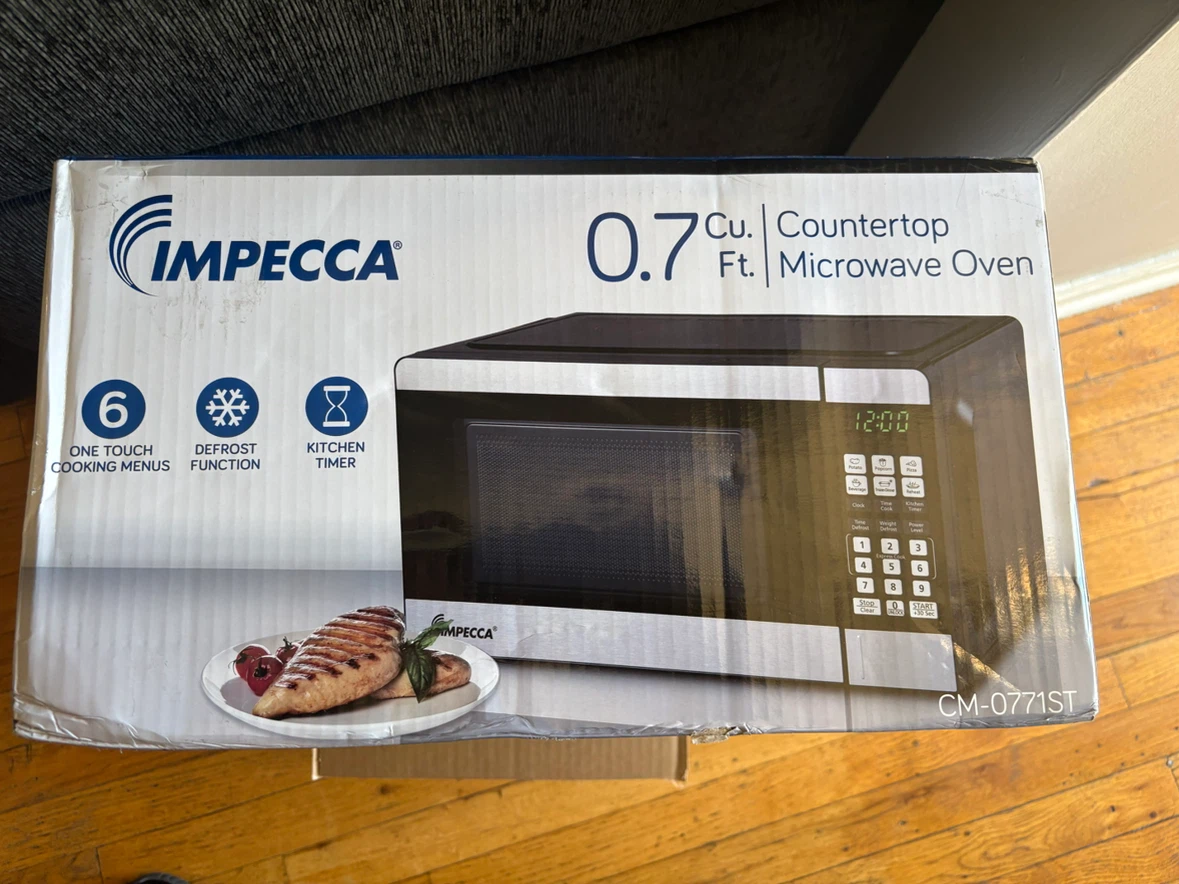 Impecca 0.7 Cu. Ft. Countertop Microwave Oven