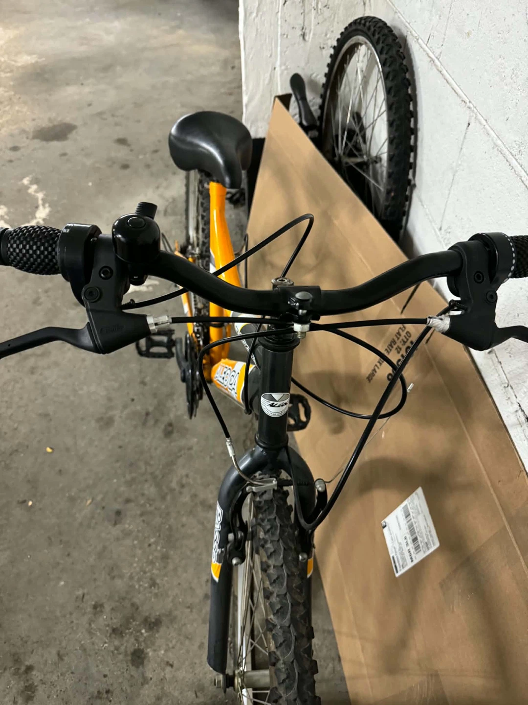Aleoca Passo 18-Speed Mountain Bike - photo 3