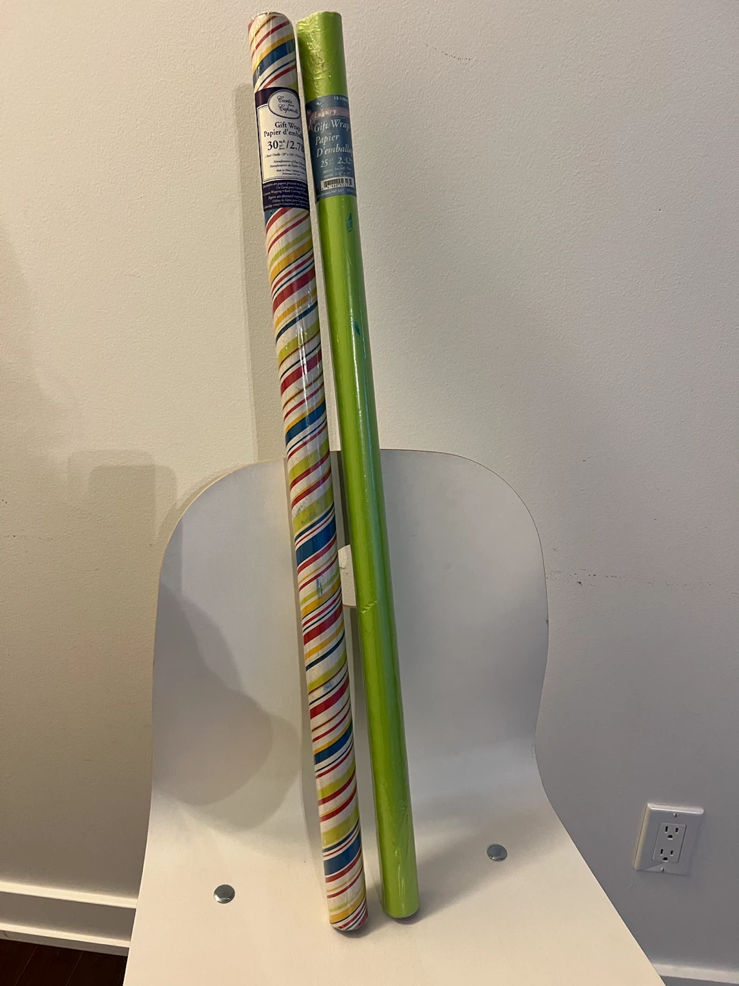 Two Rolls of Gift Wrapping Paper - photo 2