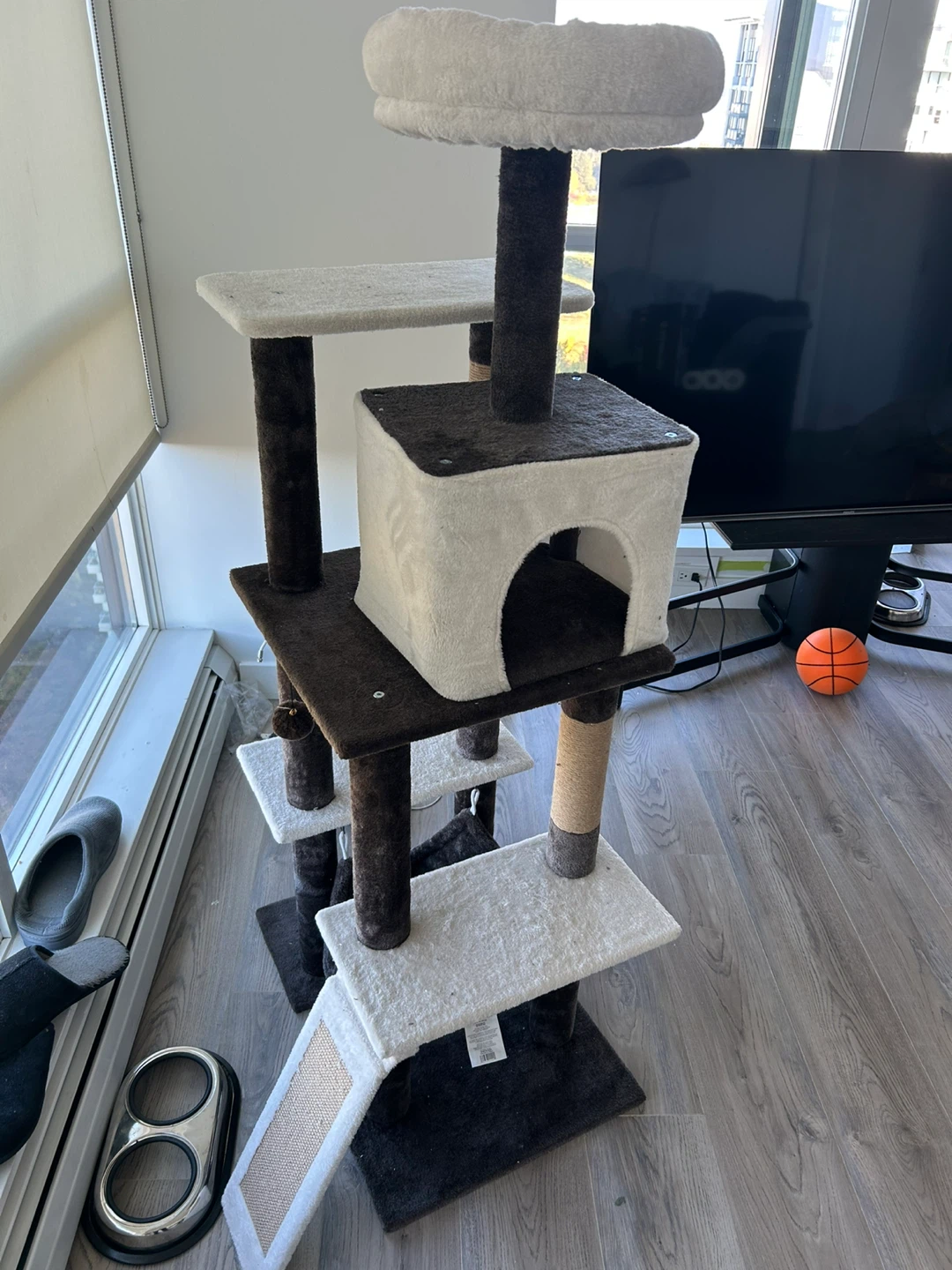 Multi-Level Cat Tree