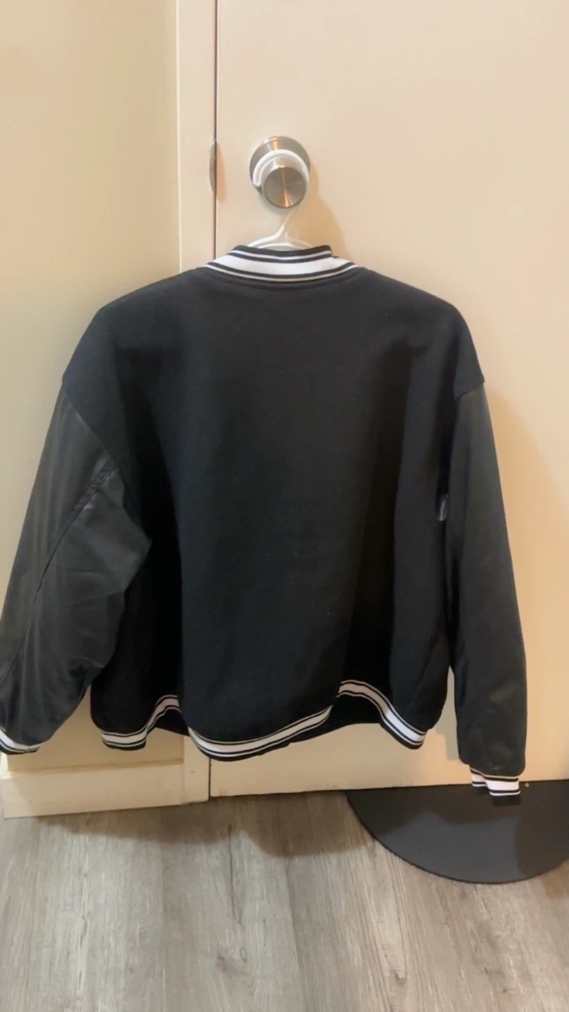 Black Varsity/Bomber Jacket – Size XL