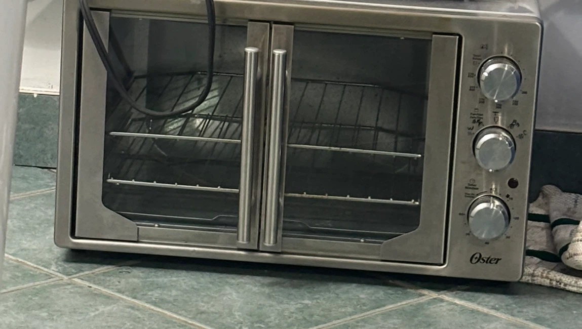 Oster French Door Toaster Oven