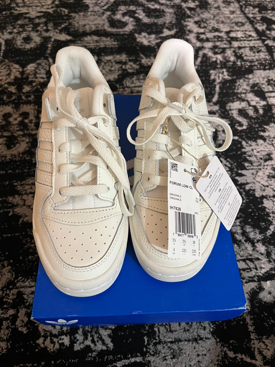 Adidas Forum Low CL White Shoes - Brand new
