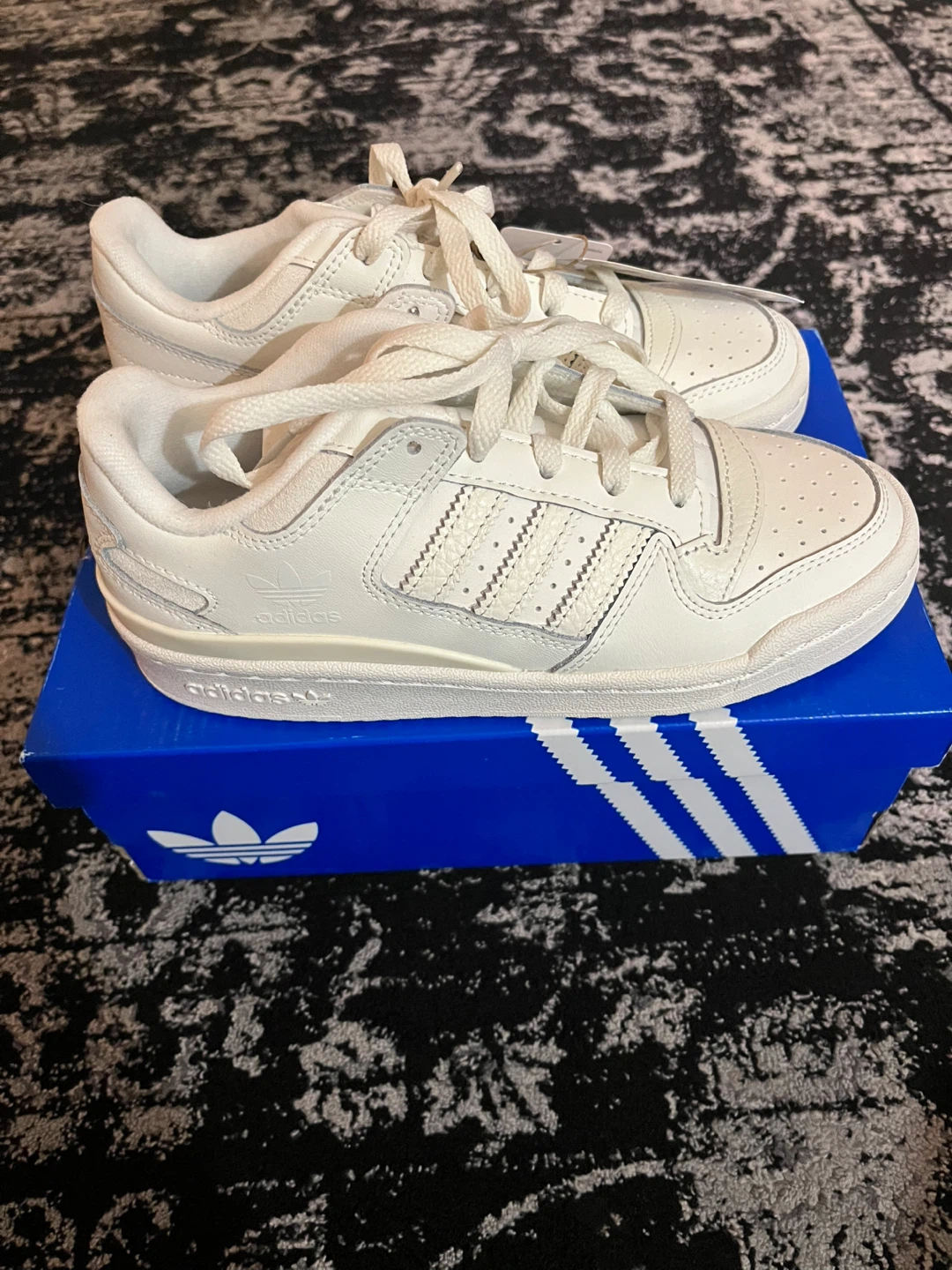Adidas Forum Low CL White Shoes - Brand new - photo 2