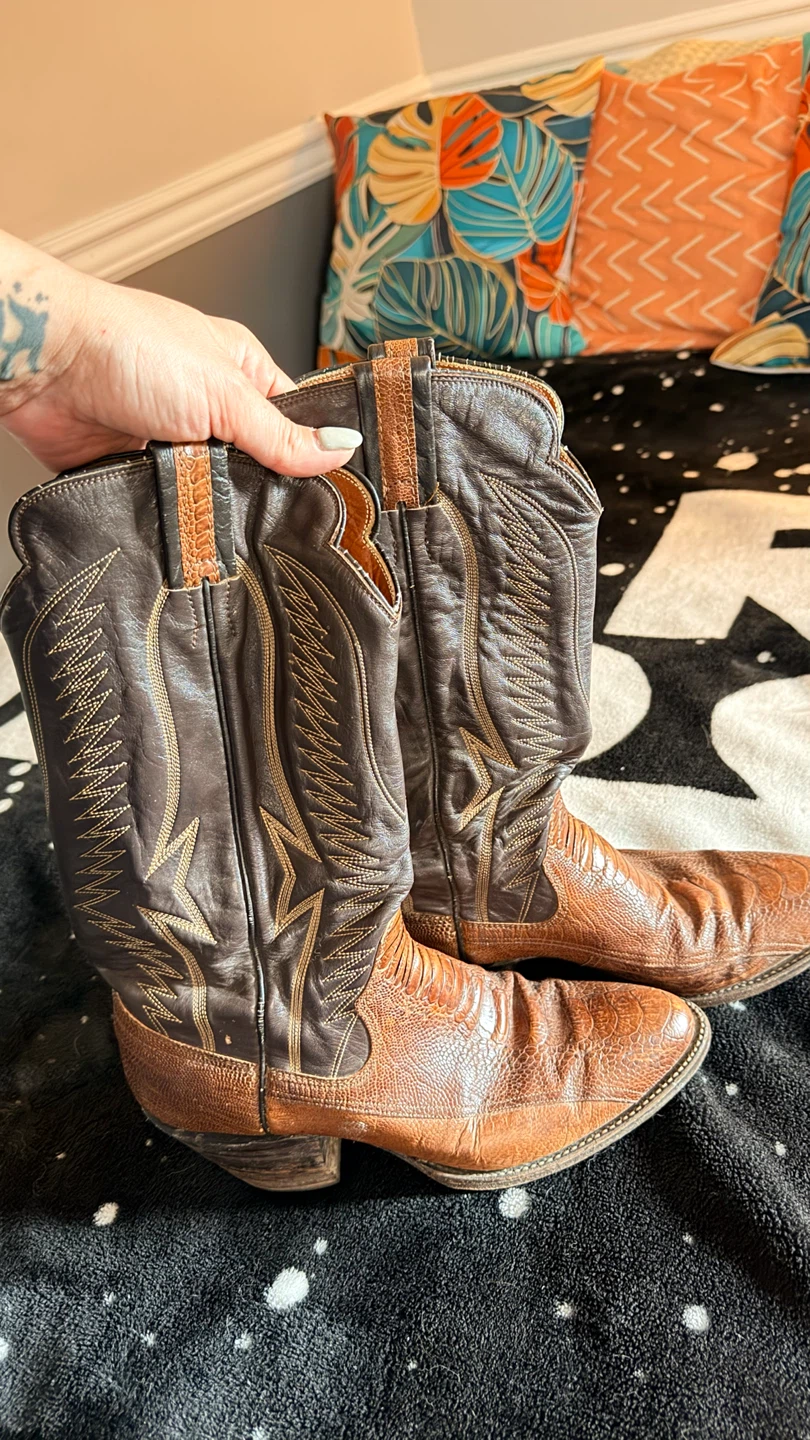 Vintage Sanders Hand Crafted Bullhide Leather Cowboy Boots