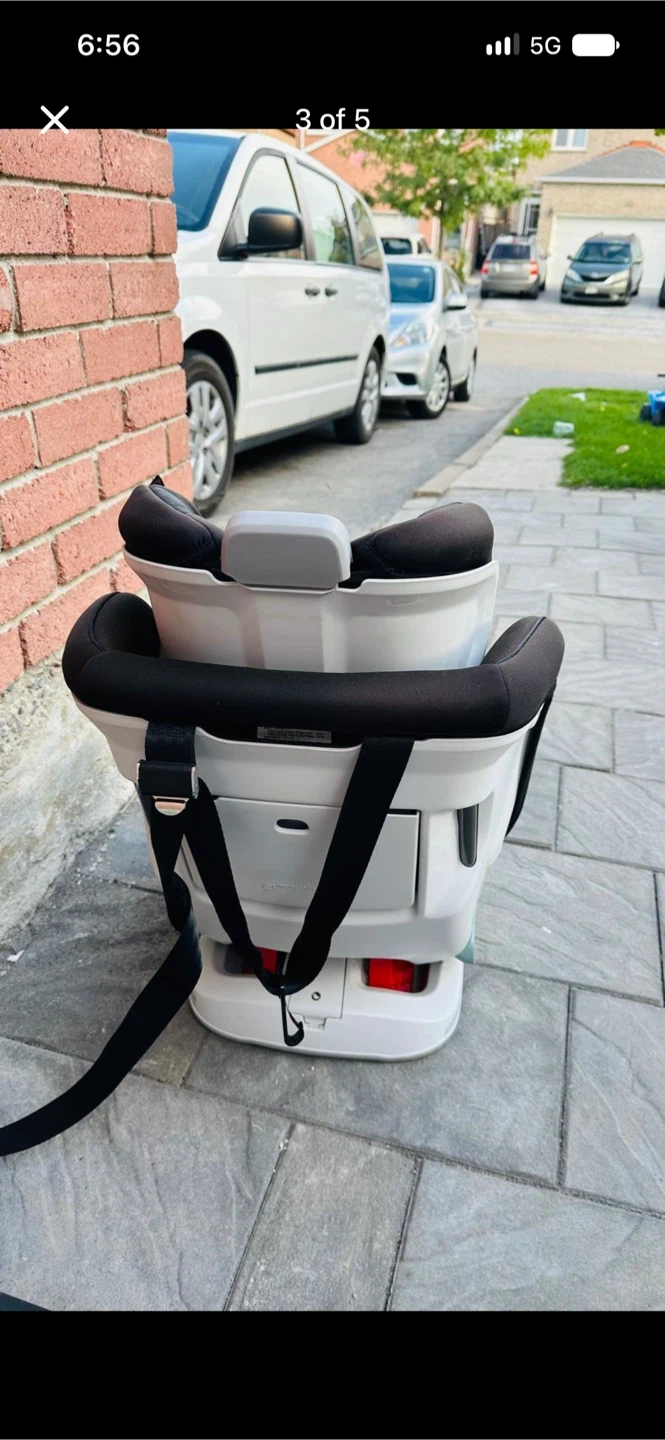 Britax Boulevard Car Seat