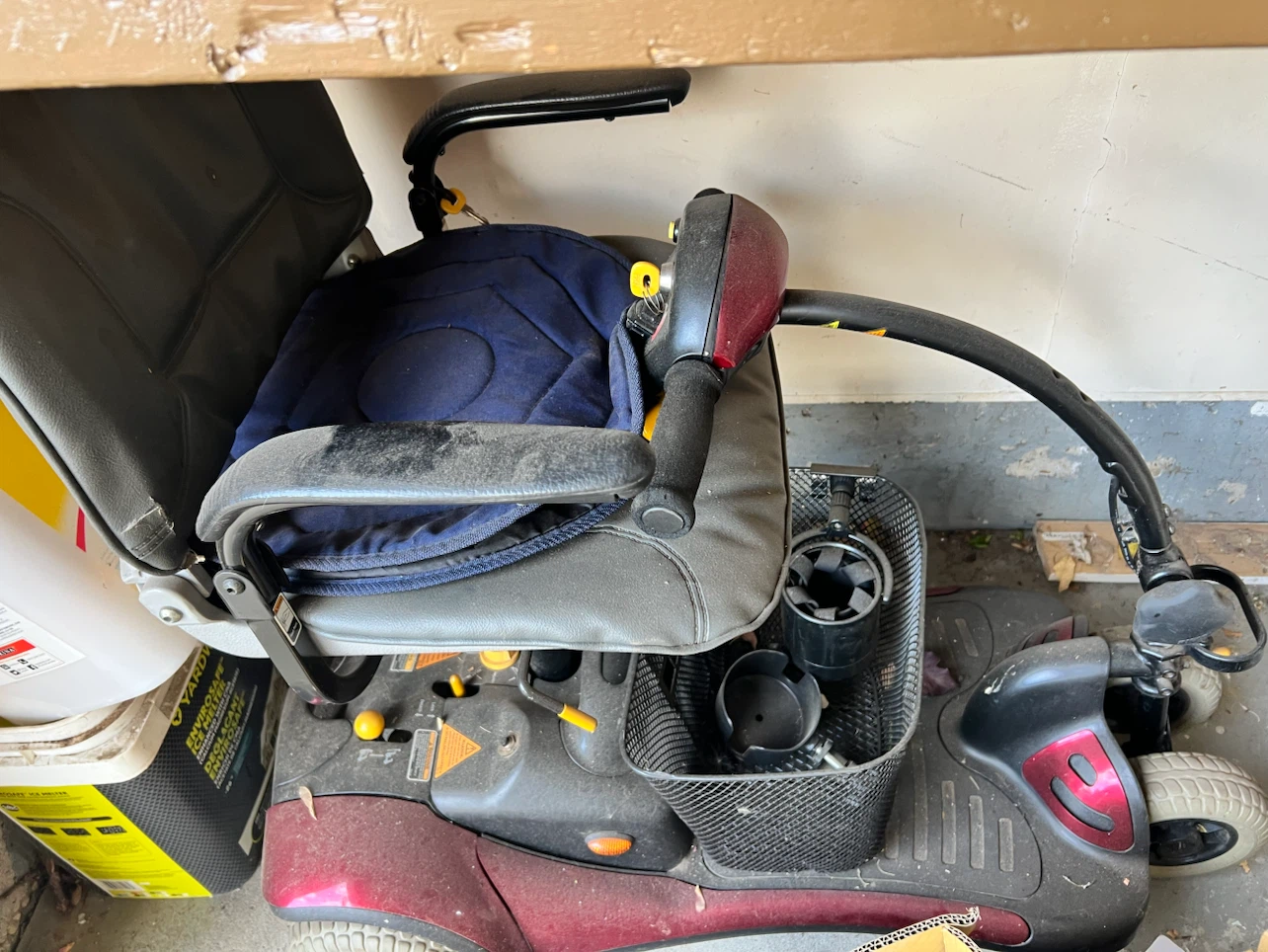 Mobility scooter