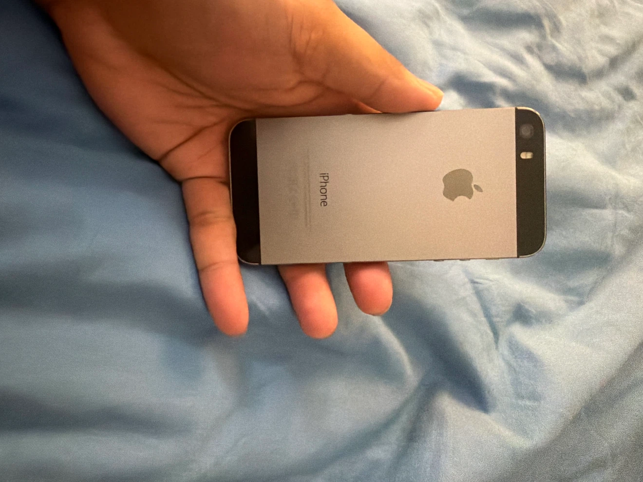 Apple iPhone 5s 16GB Space Grey - photo 2