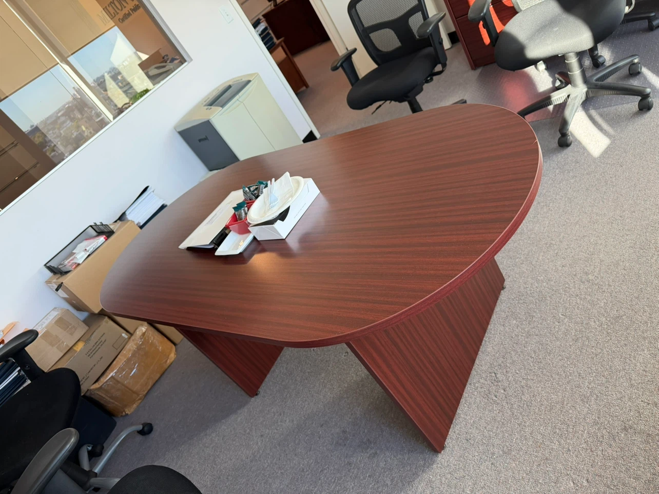 Oval Mahogany Office Conference Table - photo 3