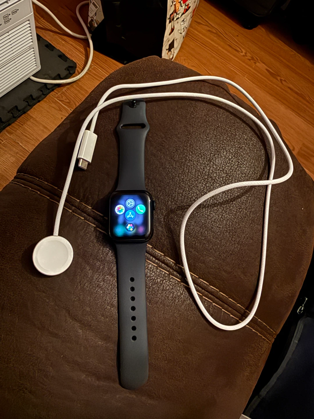 Apple Watch SE 3 - photo 2