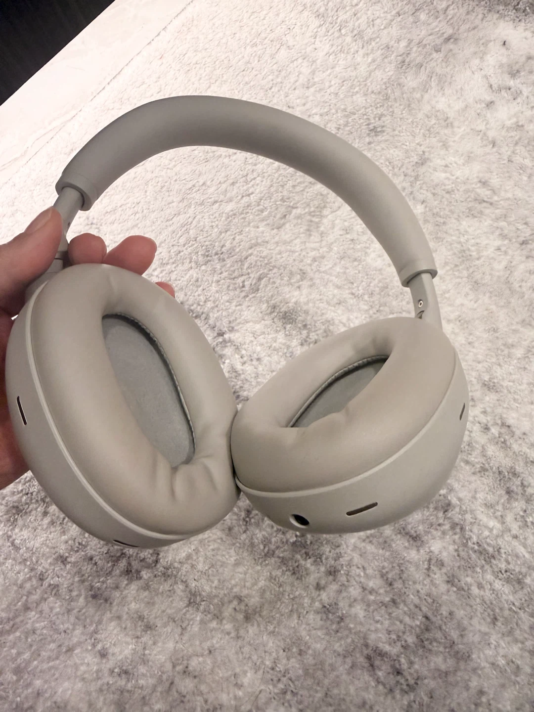 Sony WH-1000XM6 headphones - photo 4