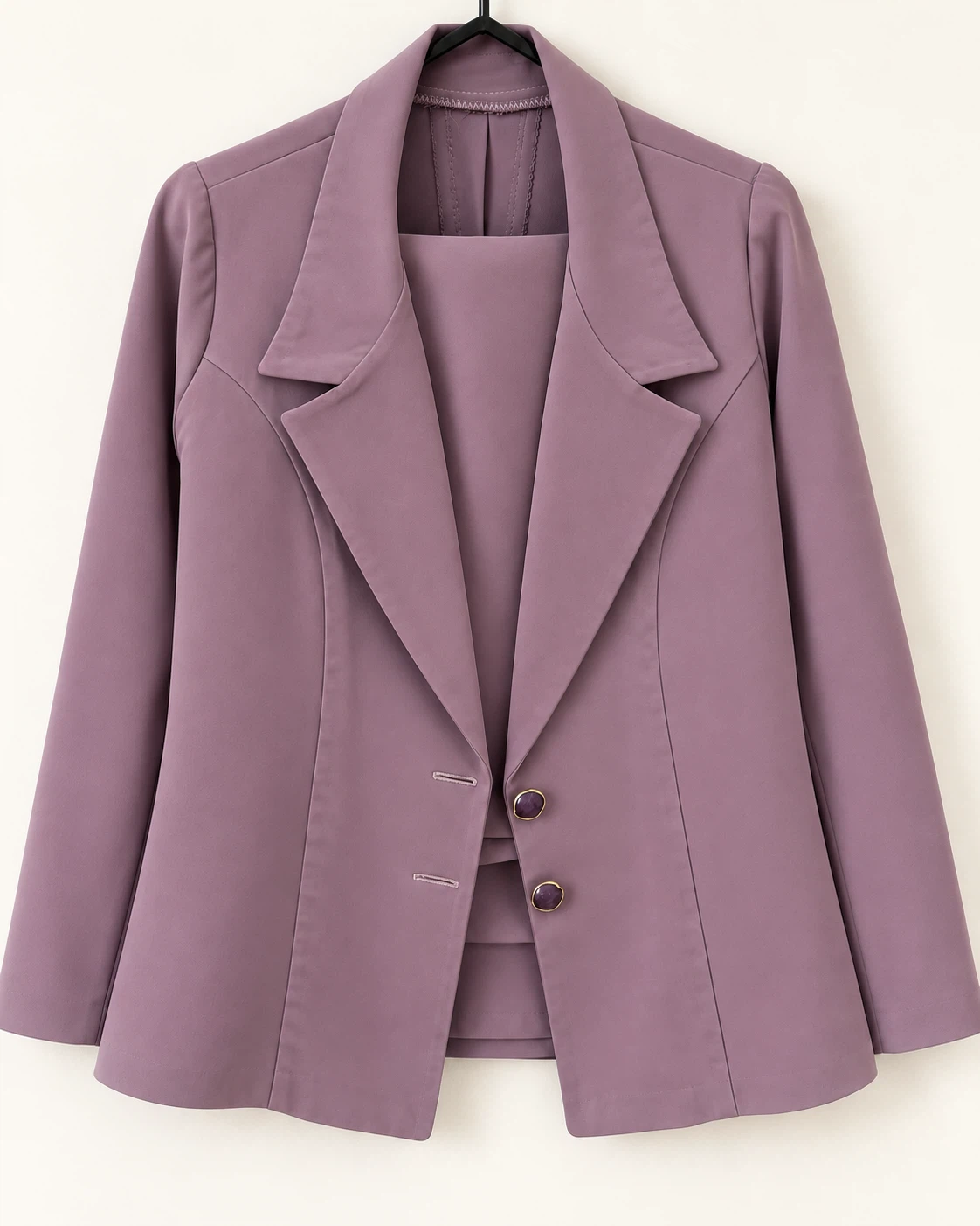 Elegant Handmade 3-Piece Women’s Suit – Size M