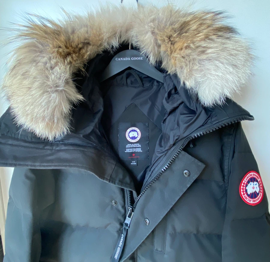 Canada Goose Carson Parka – Black, Medium - photo 4
