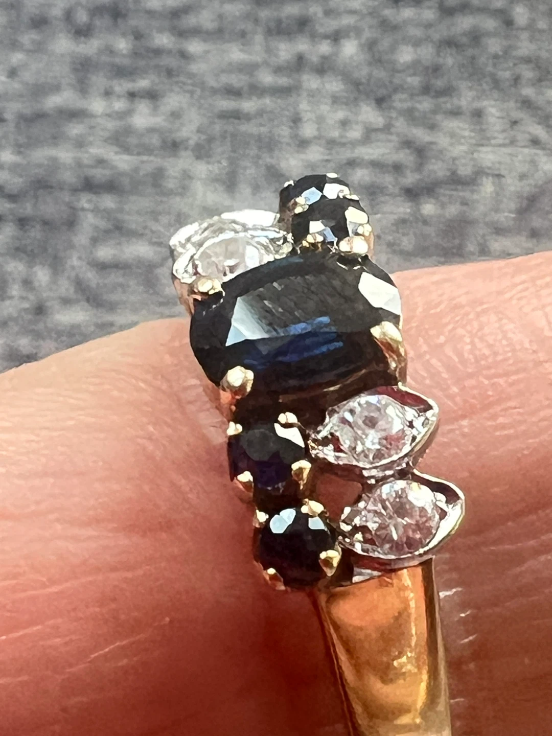 14 k Sapphire Ring