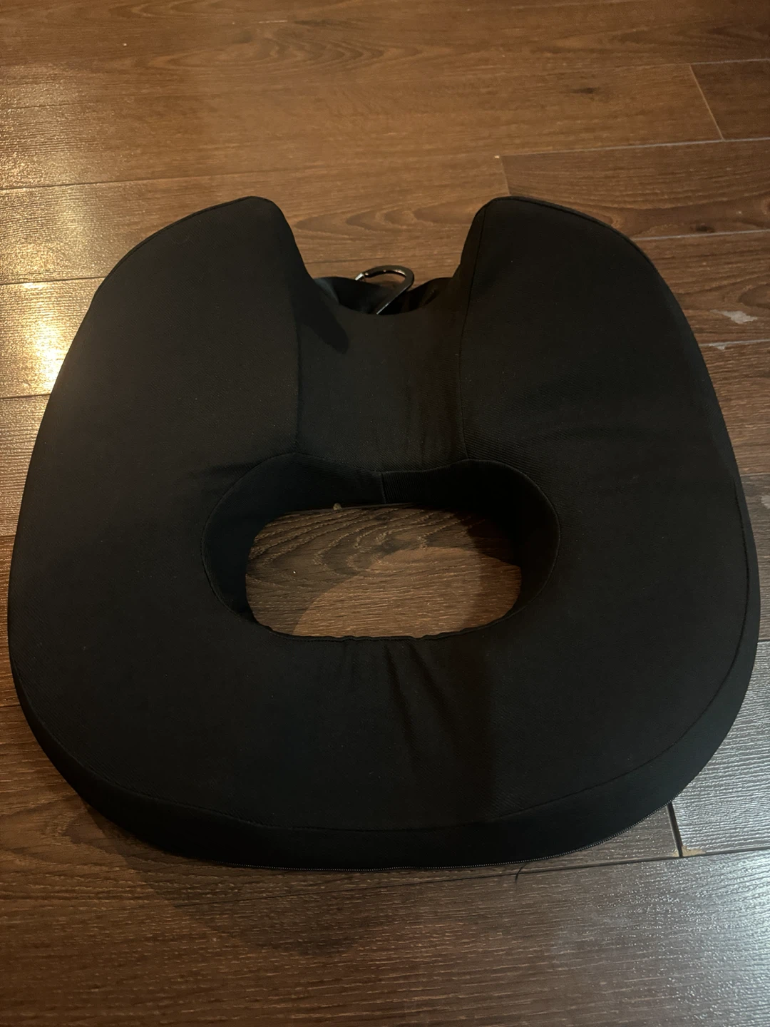 Ergonomic Coccyx Seat Cushion - photo 2