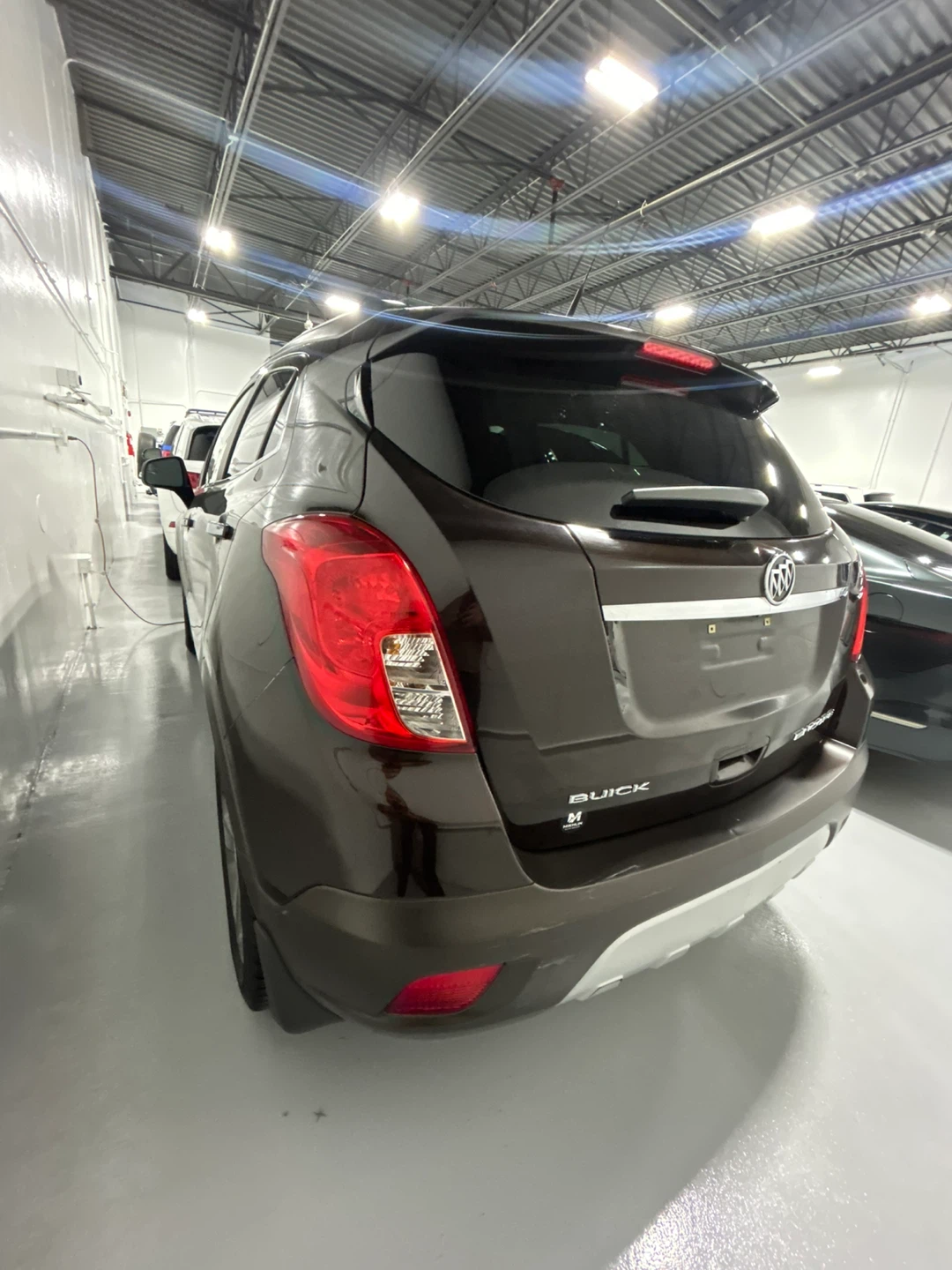 Buick Encore SUV - photo 2
