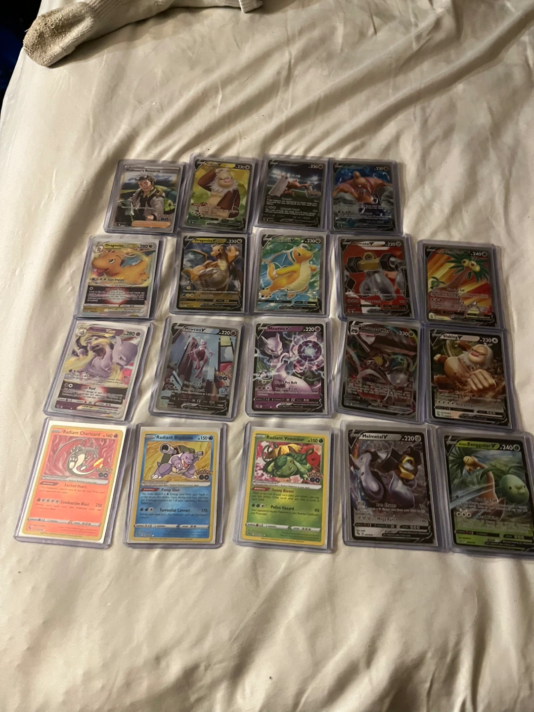 Collection of 19 Pokemon Trading Cards