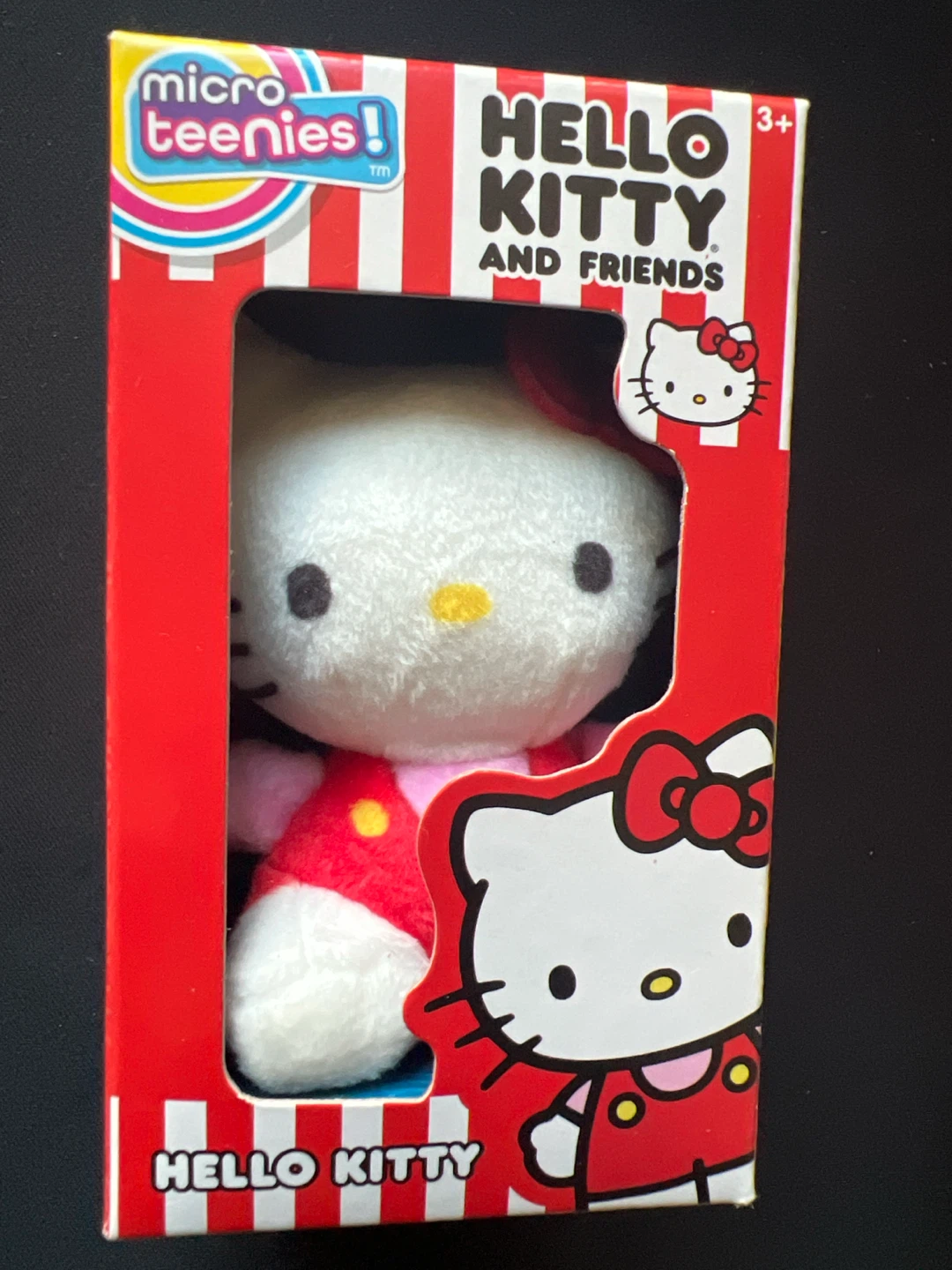 BNIB Hello Kitty Micro Plushies X3 - photo 2