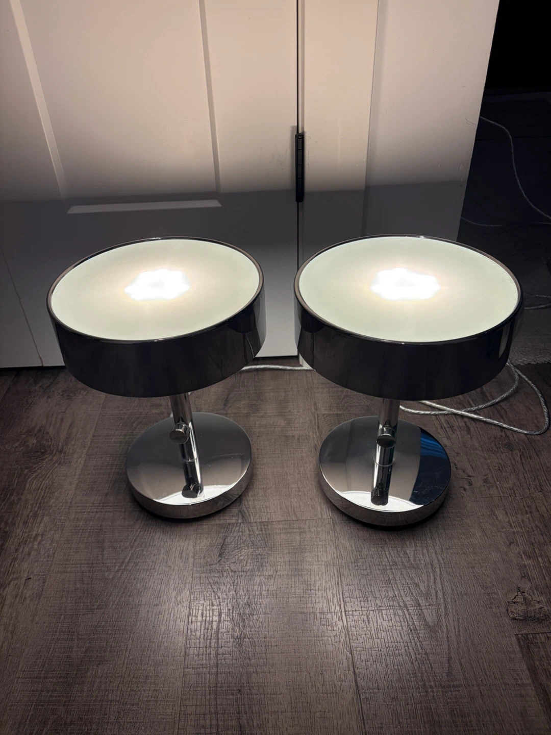 pair of IKEA Dimmable table lamps for $20 - photo 2