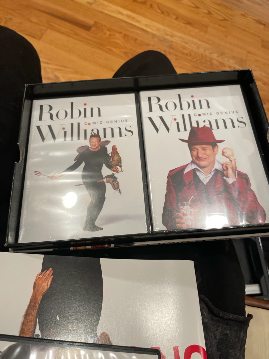 Robin Williams Comic Genius Uncensored DVD Box Set - photo 4