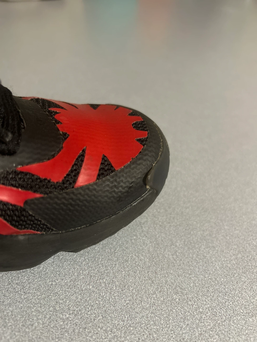 Adidas Across the spider-verse - photo 5