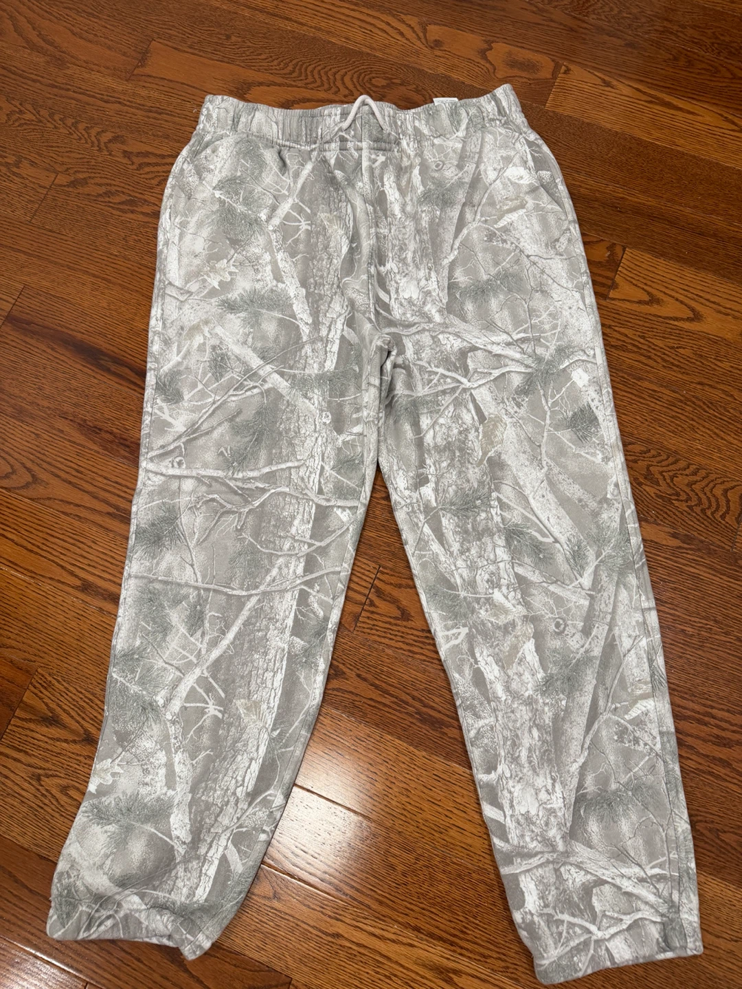 Abercrombie & Finch camo sweatpants